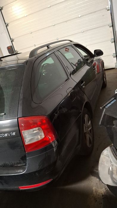 Skoda otavia break 1.6tdi 2010 para peças