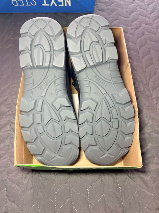 Buty atlas rozmiar 44