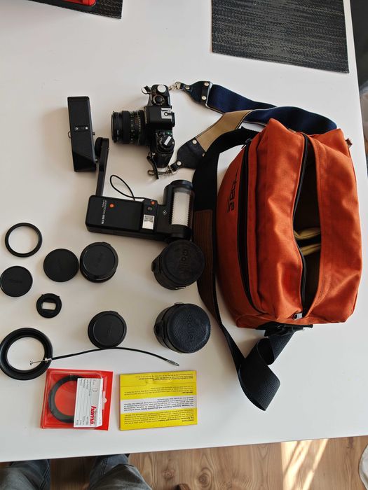 Aparat lustrzanka analogowa Rolleiflex SL35 E 3 obiektywy