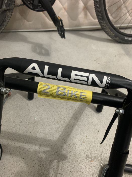 Suporte 2 bicicletas para roda traseira