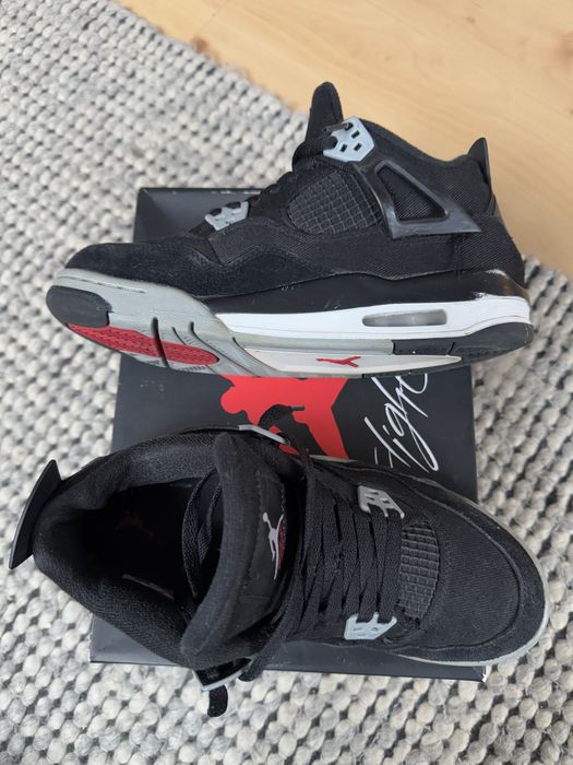 Jordan 4