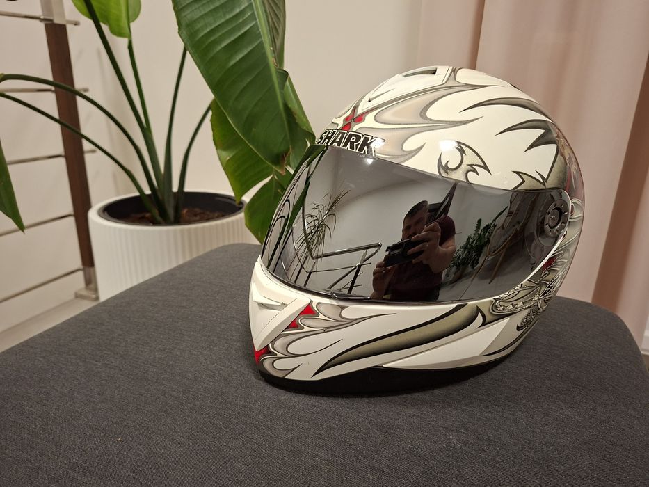 Sprzedam kask Shark s650