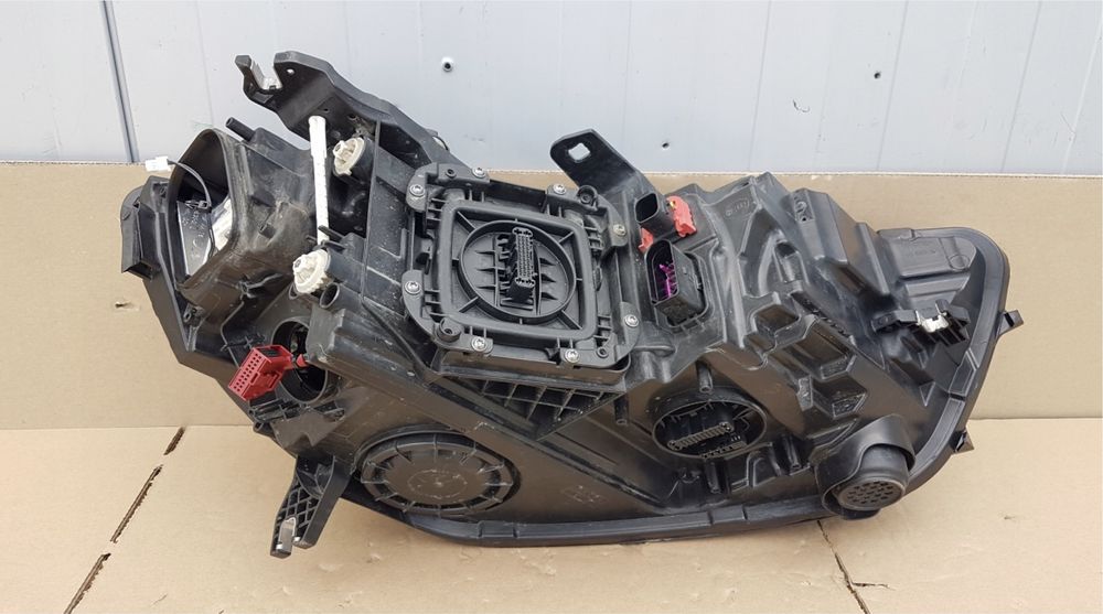 Фара передняя левая AUDI A6 C7 оригинал ЕВРОПА 4G0941035
