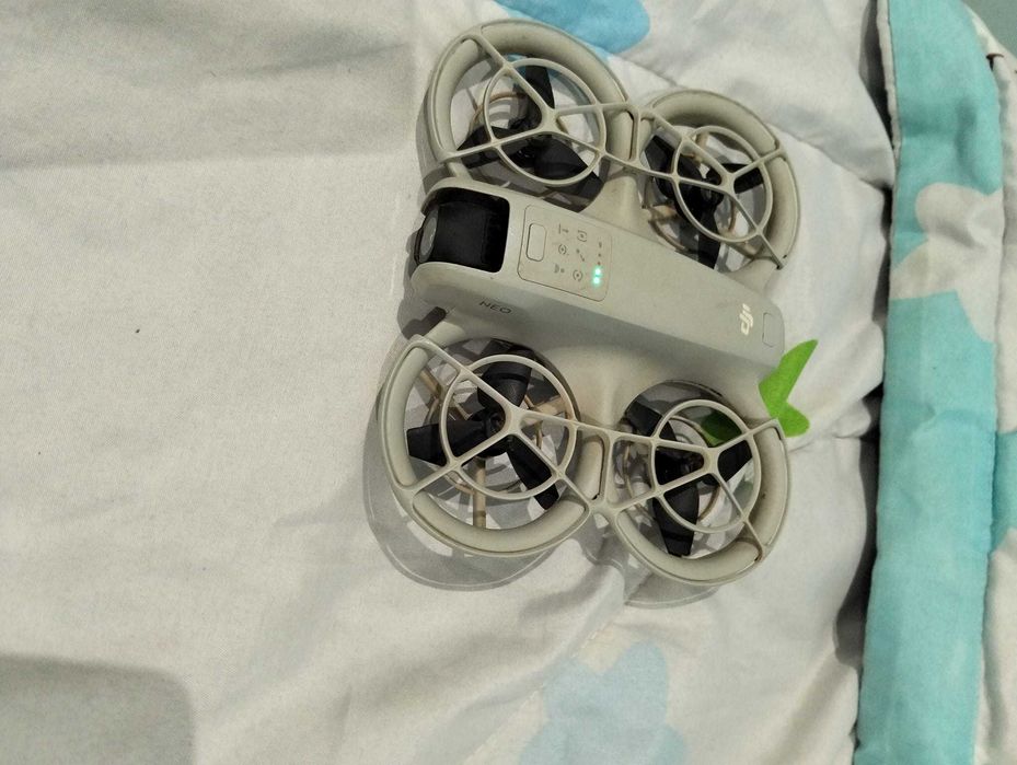 DJI Neo Fly More Combo64751097917955124