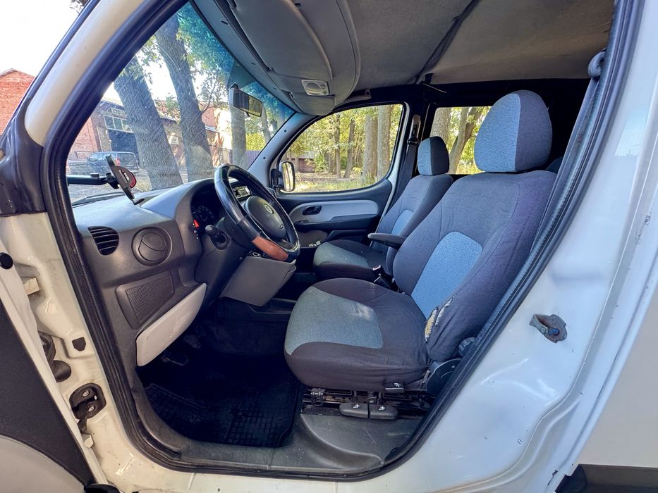 Продам автомобіль Fiat Doblo в MAXI базі 2007 р.в.