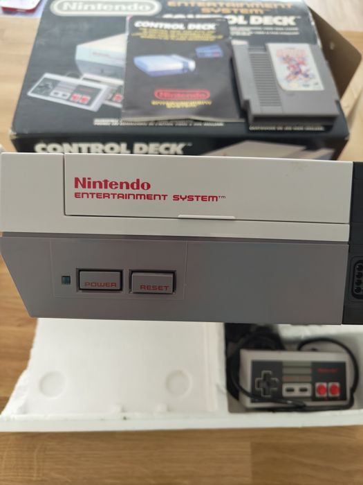 Nintendo Entertainment System - NES