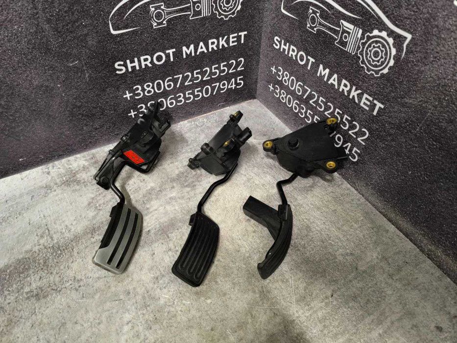 Педаль газу акселератор Nissan Qashqai J10 J10+2