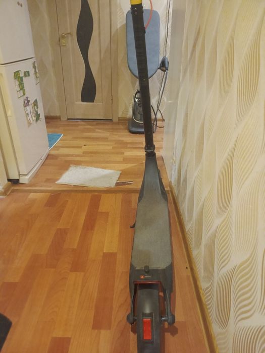 Електросамокат Xiaomi Electric Scooter 4 Lite