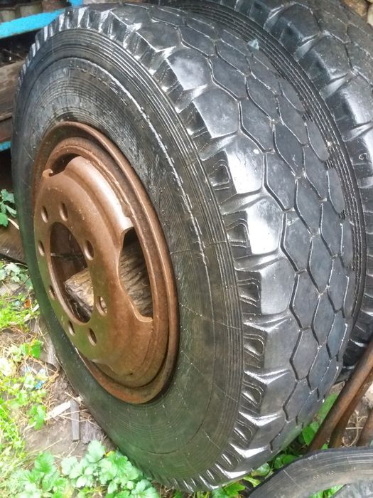 Резина диски шины КамАЗ ЗИЛ  Урал
