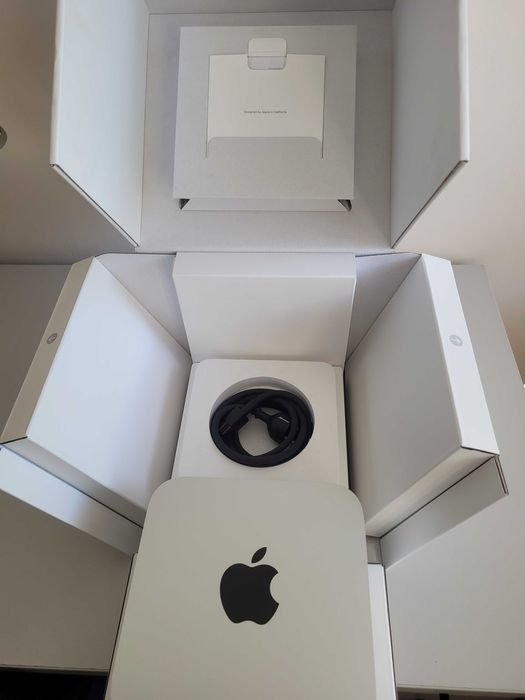 Mac Studio M1 Max 10-CORE CPU + 32-CORE GPU/32GB/1TB SSD