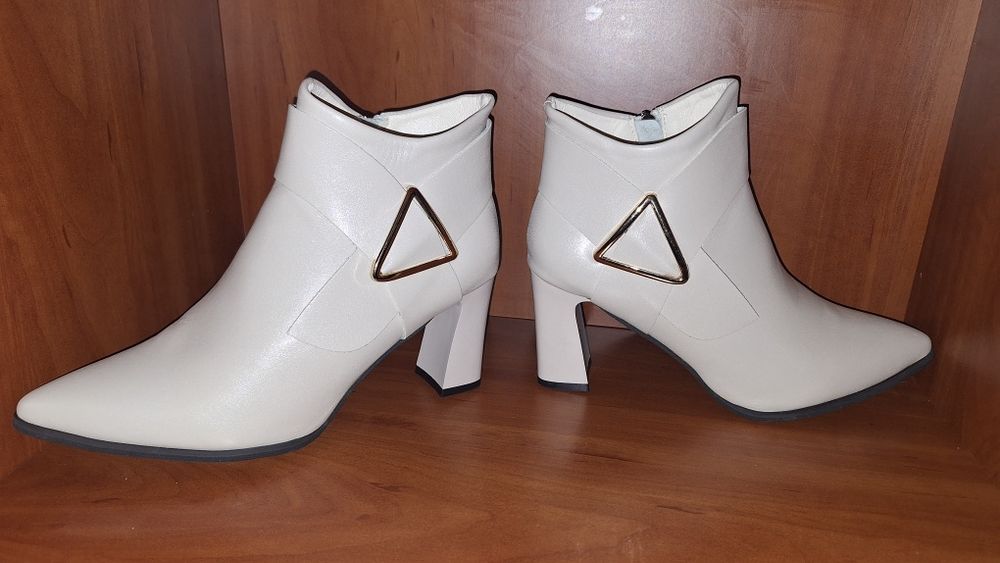 Eleganckie botki kolor kaszmir beż 40