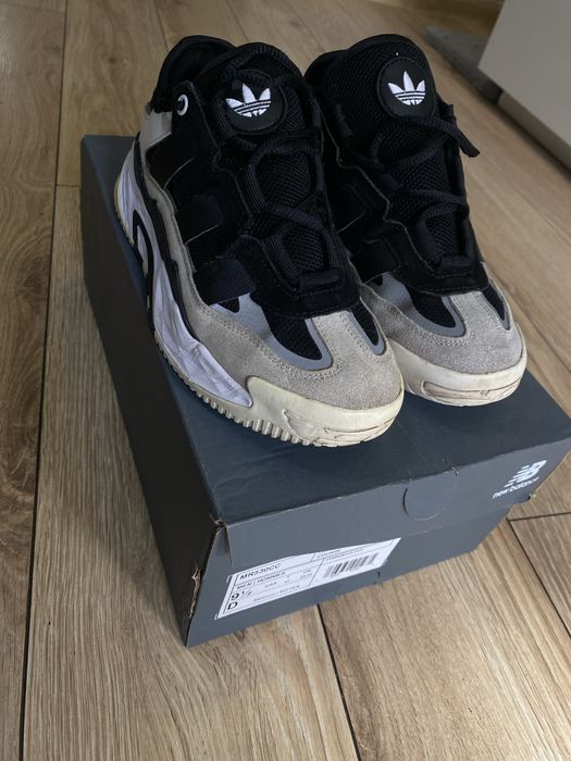 Кроссовки Adidas