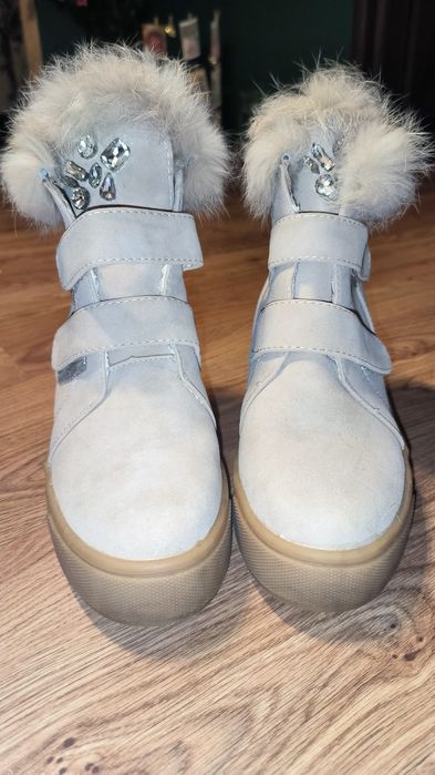 Botki damskie na koturnie rozm 38