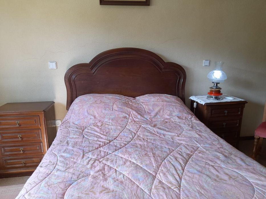 *Varios Items Gratis* Mobilia de Quarto (8 peças) em Carvalho