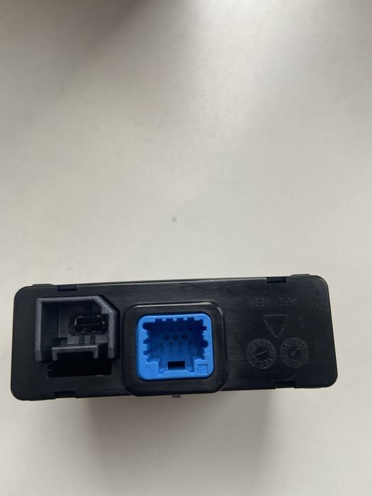Гніздо usb aux sd renault espace v talisman megane iv 280233557r