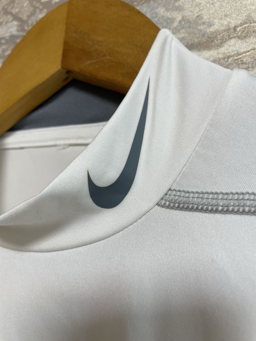 Компрессионный лонгслив Nike Pro Combat Compression размер S