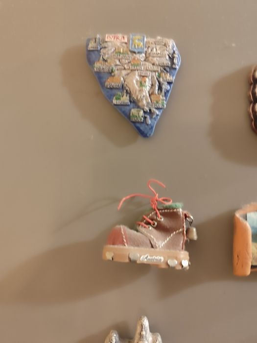 Магніти сувеніри  магніт  сувенір