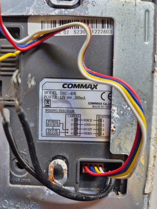 Video-porteiro COMMAX (Unidade exterior + interior)