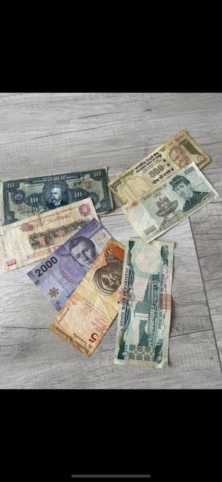 Продам старые купюры разных стран