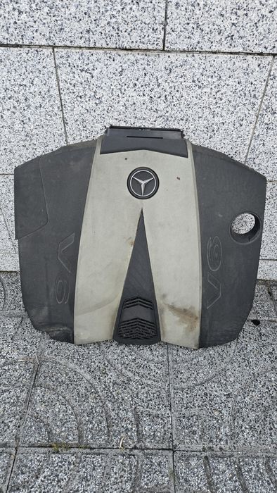 Capa motor mercedes