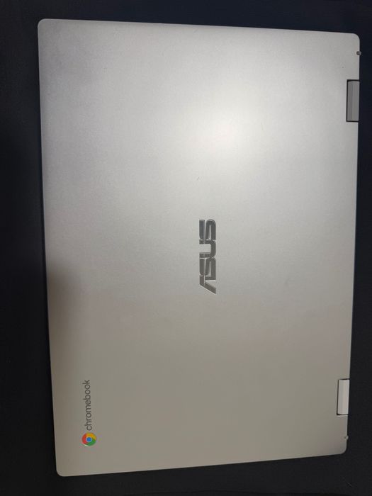 Computador portátil asus