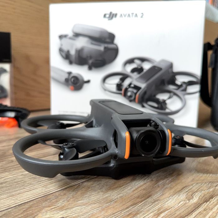 DJI Avata 2 Fly More, 3 baterie, RC Motion 3, filtry ND, bez gogli