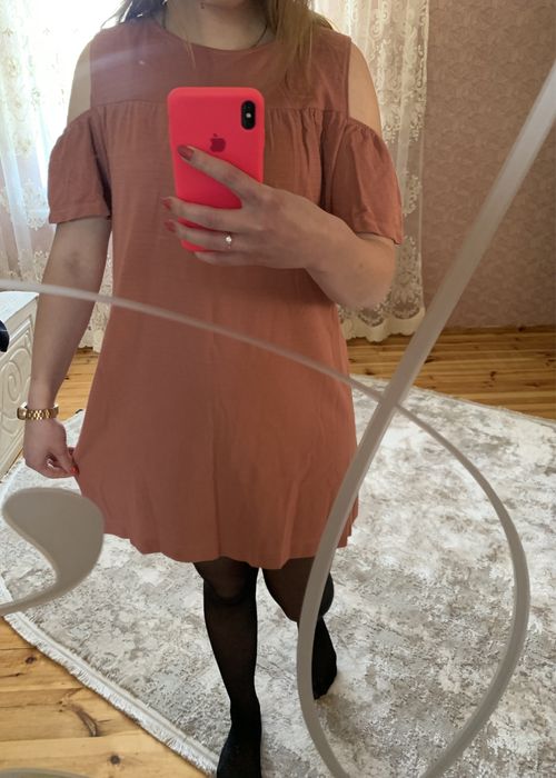 Плаття ніжно рожевого кольору