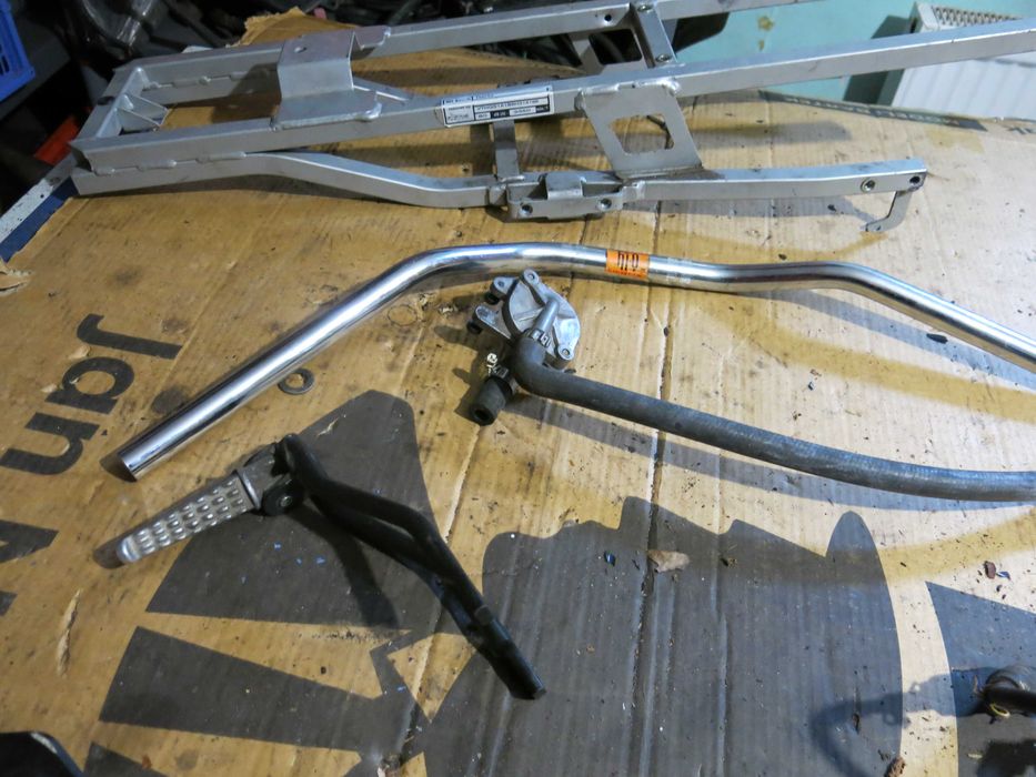 Regulator napięcia Derbi GTR NUDE 125