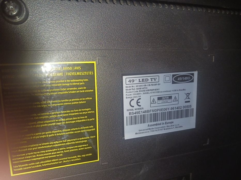 TV LED Blaupunkt 49" (124cm) Full HD - Impecável + Cabo HDMI