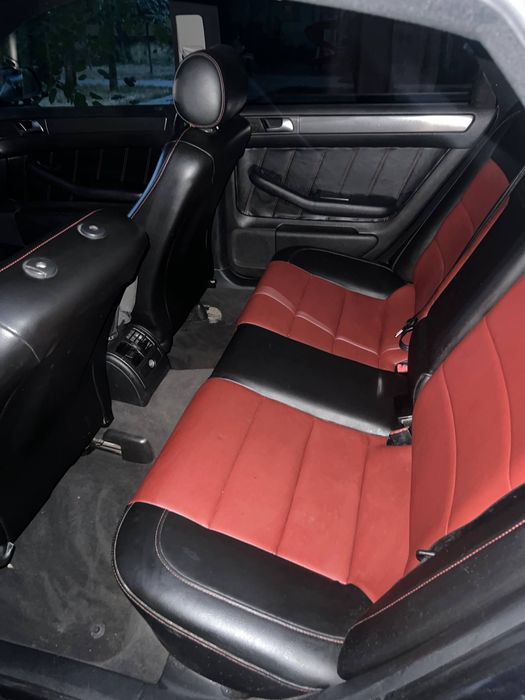 Audi A6 2004 рік