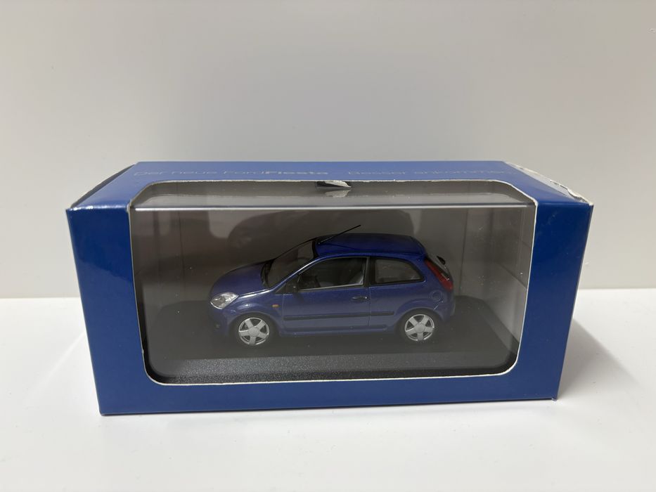 Model Ford Fiesta ST 1:43 Minichamps Pauls Model Art (ixo autoart  norev)