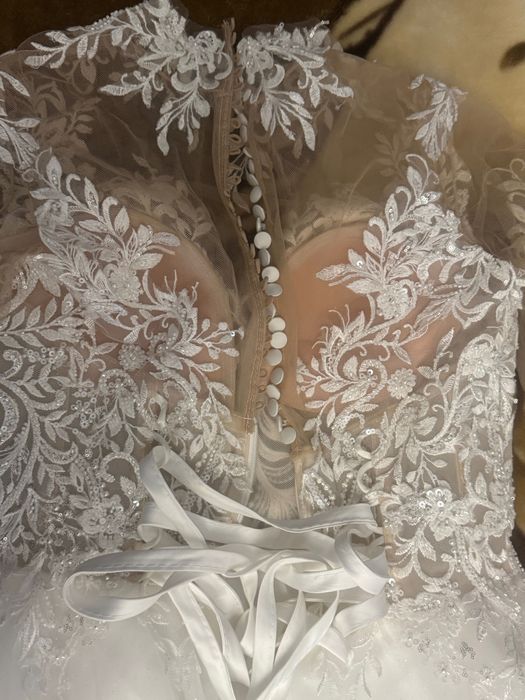 Сукня весільна НОВА