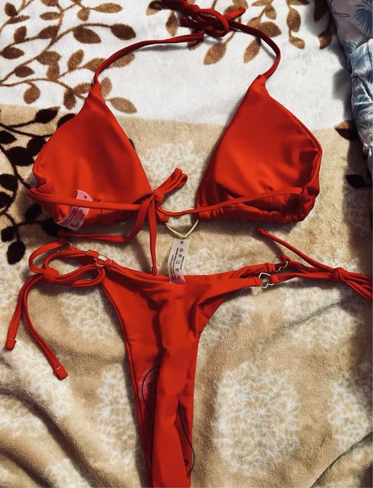Міні бікіні стиль бразіліан стрінги червоні модель 2025 купальник жіно