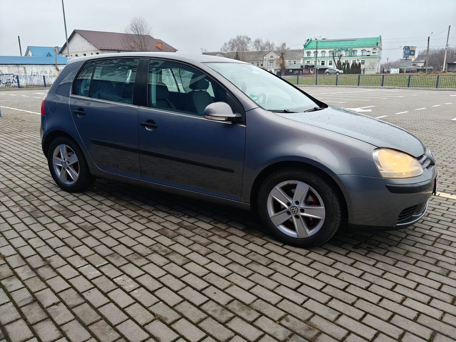 VW Golf 5  1.6MPI automatic