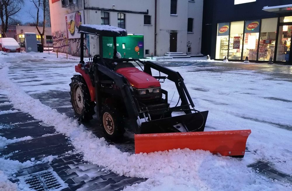 Usługi minikoparką traktorem glebogryzarką separacyjną koszenie