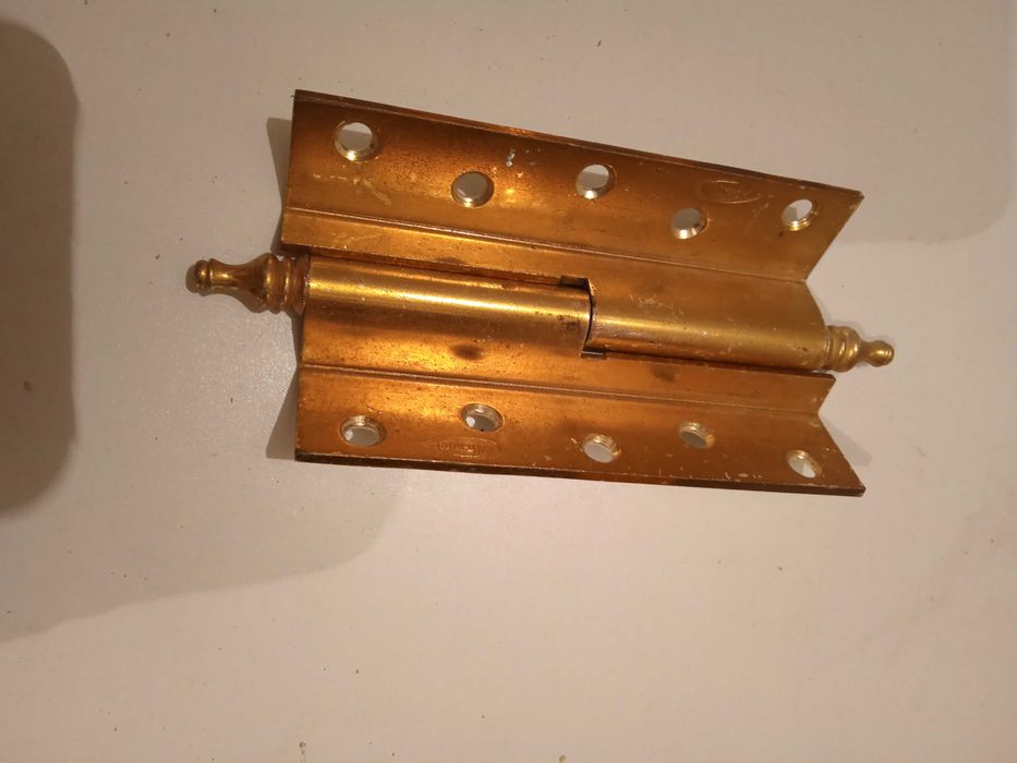 Латунные дверные ручки