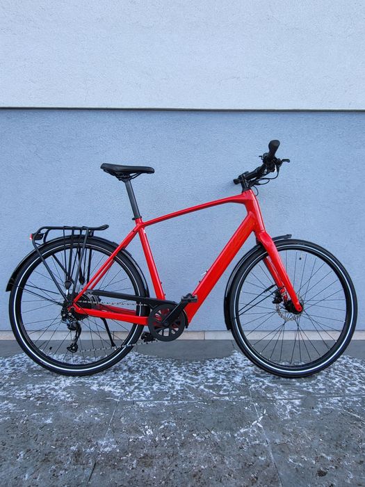 Elektryczny Trek FX2+ bez przebiegu + akcesoria