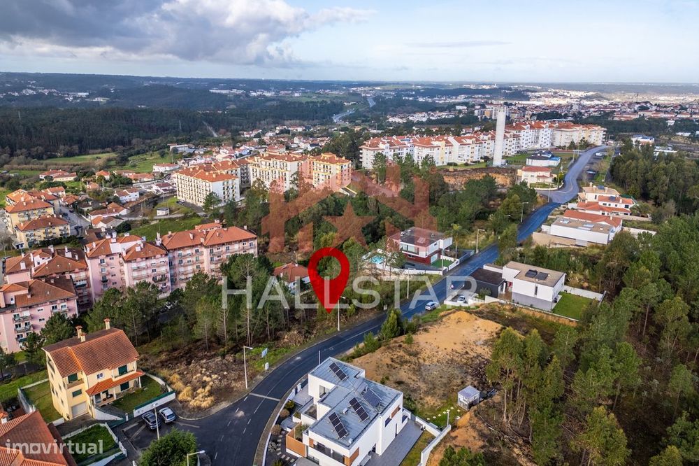 Terreno / Para Construção / Área Total de 574m2 / Aceita Permuta / Tel