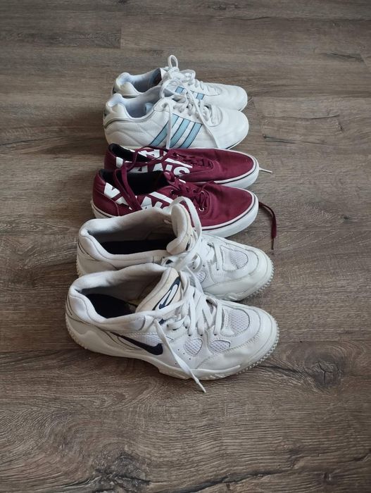 Кросівки чоловічі