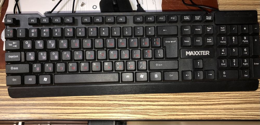 Продам клавіатуру й мишку Maxxter, можно окремо