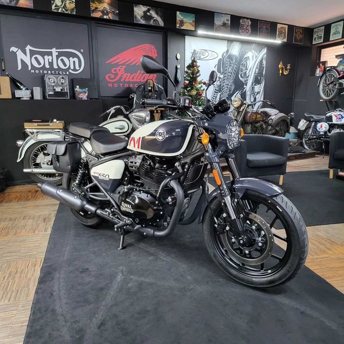 Royal Enfield Shotgun 650 / 2024