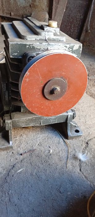 Электро двигатель асинхронный!