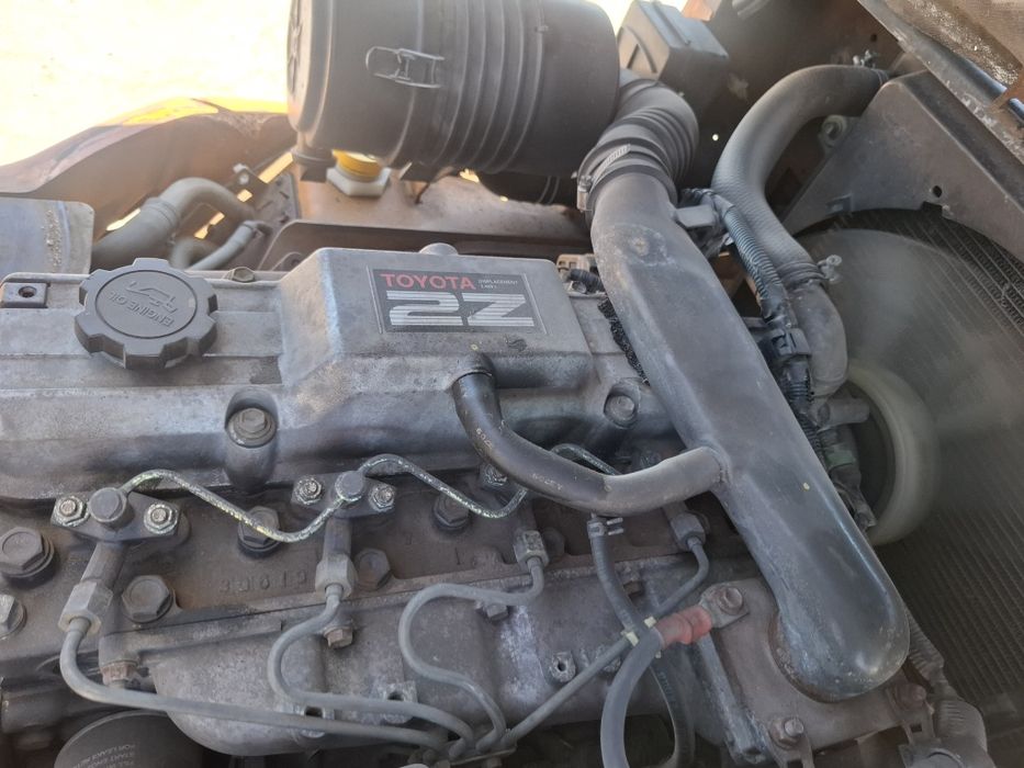 Empilhador toyota 2.5T diesel