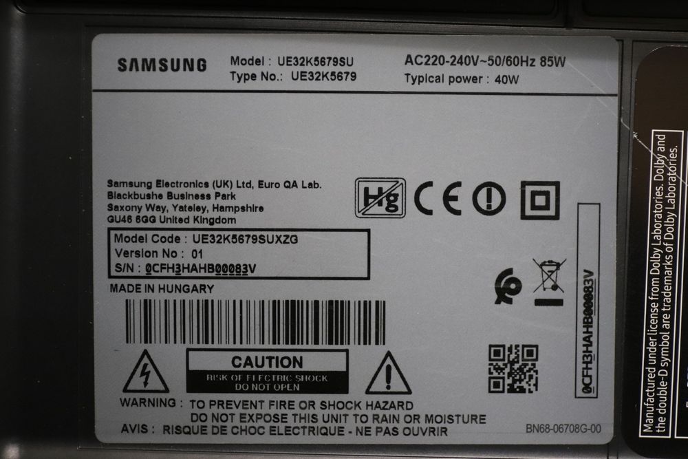 Samsung  UE32K5679SU  32 дюйма