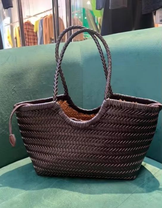 Шкіряна сумка в стилі Dragon diffusion