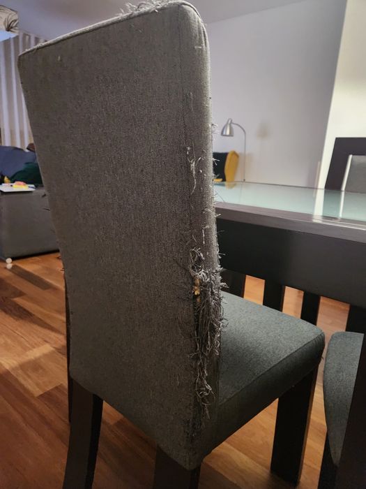 Mesa de jantar extensível com 4 cadeiras