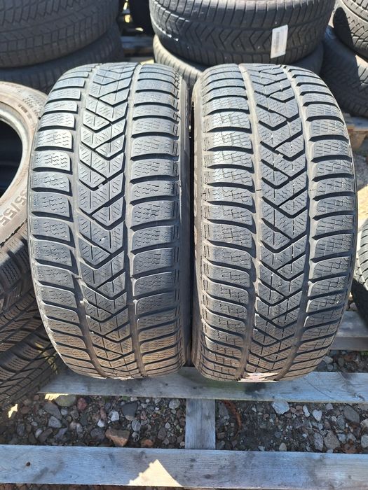 Opony zimowe Pirelli Sottozero 3  225 50 r17