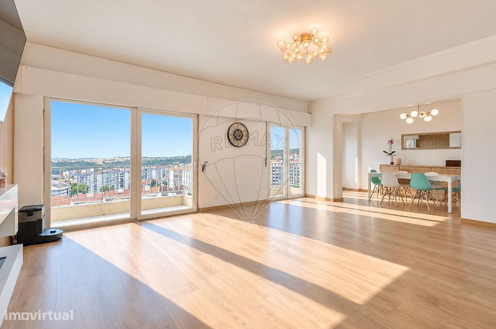 Apartamento T5 para venda
