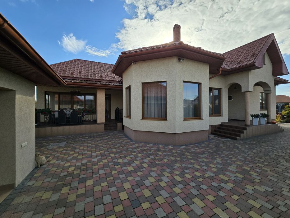 Продаж чудового одноповерхового будинку в передмісті Ужгорода с Холмок