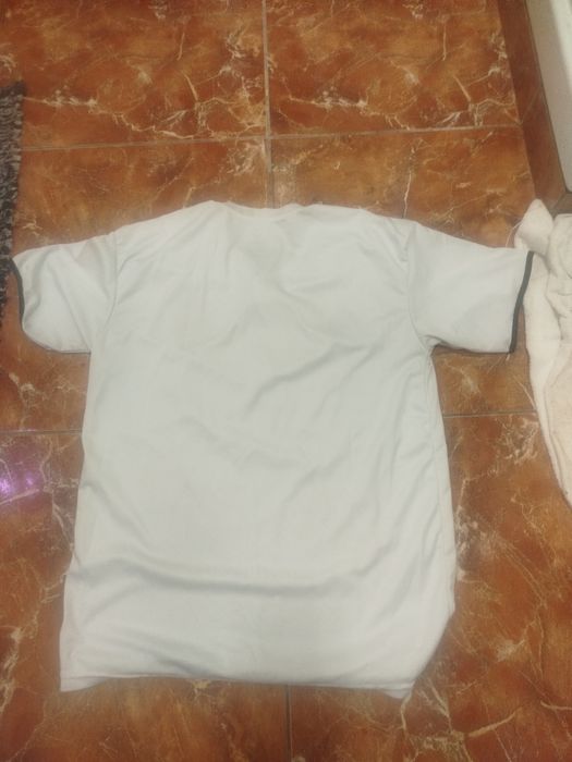camisa Real Madrid torcedor